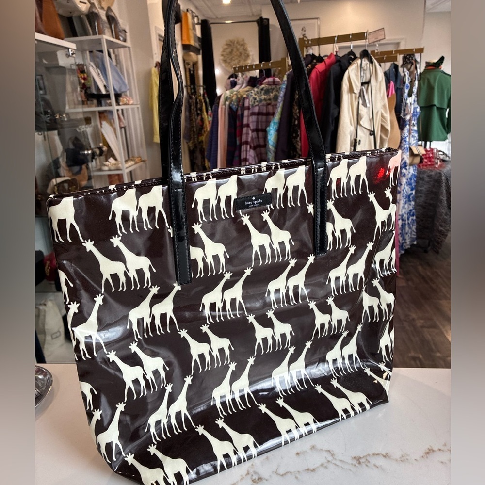 Kate Spade giraffe shoulder tote bag